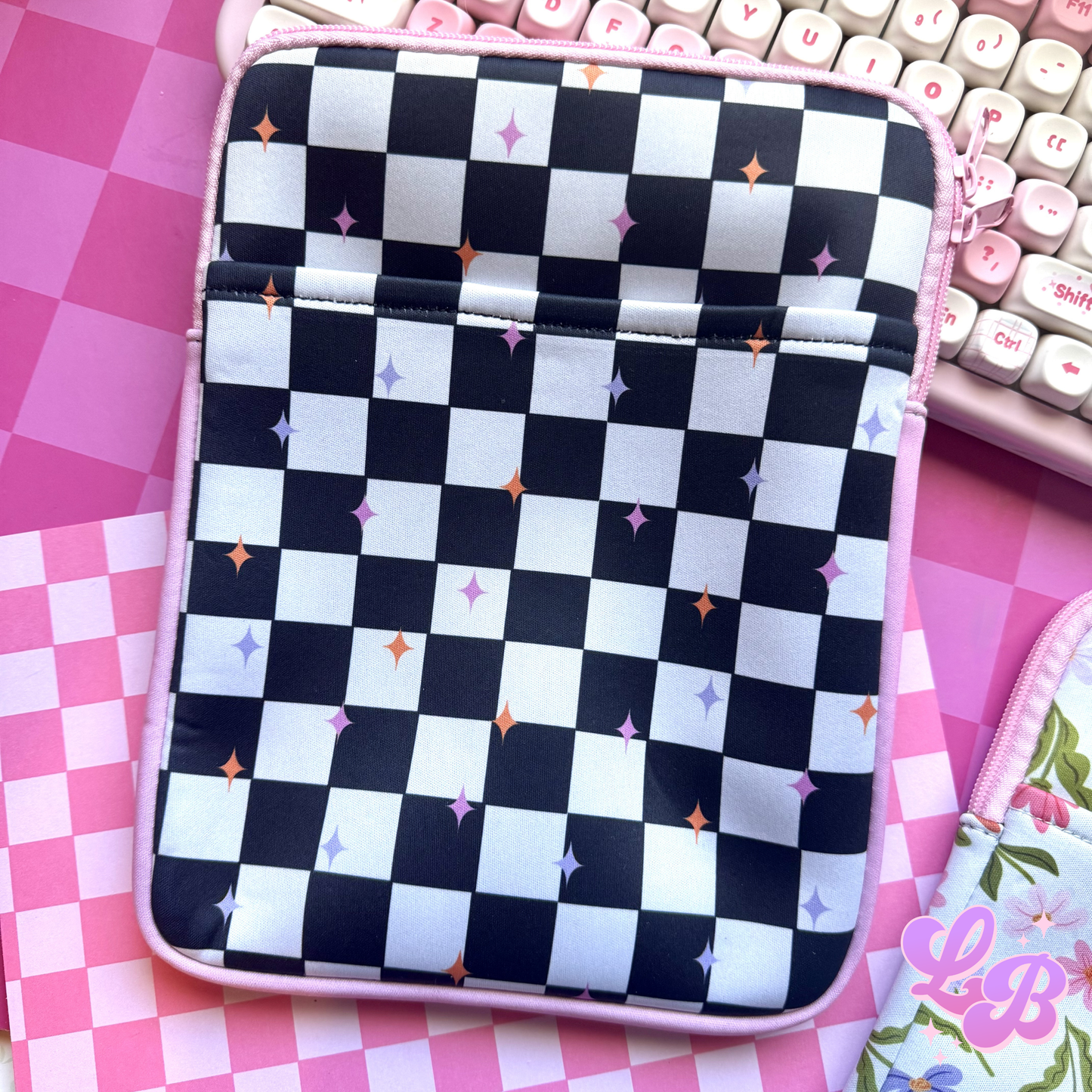 Checkered Kindle & Book Sleeve